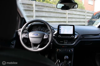 Ford Fiesta Ford Fiesta 1.1 Trend LANE ASSIST APPLE CARPLAY NAVIGATIE DAB - afbeelding nr 2