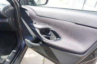 Toyota Yaris Cross Toyota Yaris Cross 1.5 Hybrid 115 Business Plus Navi|Carplay|PDC V+A|Dodehoek|Camera|Stoel en stuurverwarming| - afbeelding nr 14