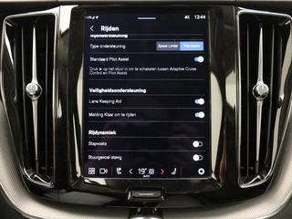 Volvo XC60 Volvo XC60 T6 PLUG-IN HYBRID LONG RANGE PLUS BRIGHT 20INCH SCHUIFDAK CAMERA - afbeelding nr 34