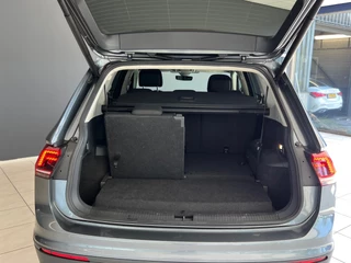 Volkswagen Tiguan Allspace Volkswagen Tiguan Allspace 1.5 TSI Comfortline Business 7p. DSG AUT NL AUTO - afbeelding nr 18