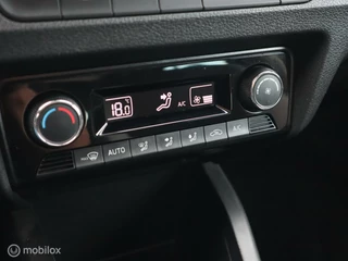 Škoda Fabia Skoda Fabia Combi 1.2 TSI Navigatie Panodak Clima DonkerGlas Pdc DAB - afbeelding nr 18