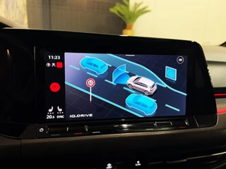 Volkswagen Golf Volkswagen Golf 2.0 TSI GTI|PANO|HUD|Harman Kardon|BLIND SPOT|BOMVOL - afbeelding nr 28