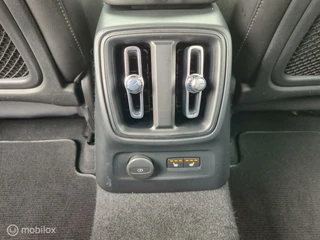 Volvo XC40 VOLVO XC40 1.5 T4 RECHARGE R-DESIGN / 1e Eigenaar / - afbeelding nr 14