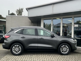 Ford Kuga Ford Kuga 2.5 HYBRID AWD Titanium UNIEK! LED+KEYLESS+CARPLAY - afbeelding nr 3