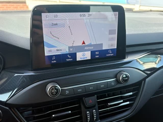 Ford Focus Ford Focus Wagon 1.5 182PK ST Line Business | Performance Blue | 1700KG Trekgewicht/NAV/Carplay/Clima/LED - Caravantrekker! - afbeelding nr 23