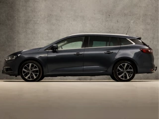 Renault Mégane Estate (APPLE CARPLAY, GROOT NAVI, CAMERA, BOSE AUDIO, LEDER, TREKHAAK, SPORTSTOELEN, KEYLESS, PARKEERSENSOREN, NIEUWE APK, NIEUWSTAAT) - afbeelding nr 2