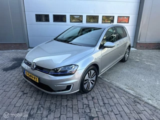 Volkswagen e-Golf Volkswagen e-Golf e-Golf vol opties €2000 euro subsidie ✅ - afbeelding nr 2