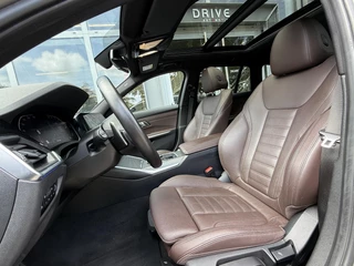 BMW 3 Serie BMW 3-serie Touring 318i 156 PK Bus Ed. Plus M-Sport|Pano|El.Trekhaak|Ad.Cruise - afbeelding nr 9