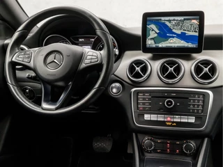 Mercedes-Benz CLA Mercedes-Benz CLA Shooting Brake 180 AMG Sport Automaat (GROOT NAVI, LEDER, CAMERA, GETINT GLAS, STOELVERWARMING, PORTSTOELEN, PARKEERSENSOREN, CRUISE, ZWART HEMEL, NIEUWE APK, NIEUWSTAAT) - afbeelding nr 7