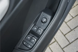 Audi A3 Audi A3 Sportback 1.4 e-tron S-Line Facelift Navi LED NL Auto - afbeelding nr 31