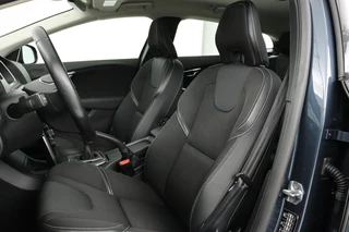 Volvo V40 Volvo V40 2.0 T2 Nordic+ | Stoelverwarming | Full LED |  Camera | Standkachel | Navigatie | Bluetooth | Climate control | Cruise control - afbeelding nr 4
