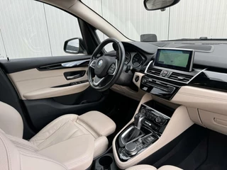 BMW 2 Serie BMW 2-serie Active Tourer 218i High Executive|Navi|NL-Auto - afbeelding nr 4