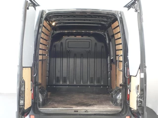 Renault Master Renault Master T33 2.3 dCi 135PK L2H2 Work Edition Airco Cruise Camera Navigatie Parkeersensoren Trekhaak - afbeelding nr 3