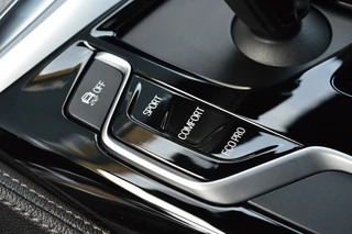 BMW 5 Serie BMW 5 Serie Touring 520i M-Sport Rijklaarprijs-Garantie Leder Interieur Led Navigatie Sfeer verlichting - afbeelding nr 28