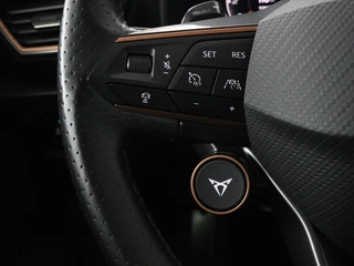 CUPRA Formentor CUPRA Formentor 2.0 TSI VZ | 310pk | Panoramadak | Leder |  Trekhaak | Stoel & stuurverwarming | Carplay | Adaptive cruise | Camera | Keyless | Full LED | Sportstoelen - afbeelding nr 19