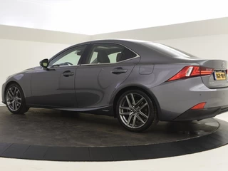 Lexus IS Lexus IS 300h Luxury Line | Mark Levinson | Schuifdak | Stoelkoeling - afbeelding nr 2