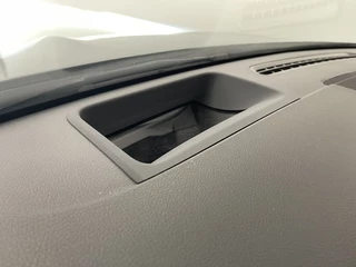 Mercedes-Benz A-Klasse Mercedes-Benz A-Klasse 250e AMG Line Premium Plus | Panoramadak | Distronic | Memory st - afbeelding nr 10