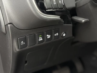 Mitsubishi Outlander Mitsubishi Outlander 2.4 PHEV Intense+ | Panorama | Apple Carplay | Trekhaak | - afbeelding nr 35