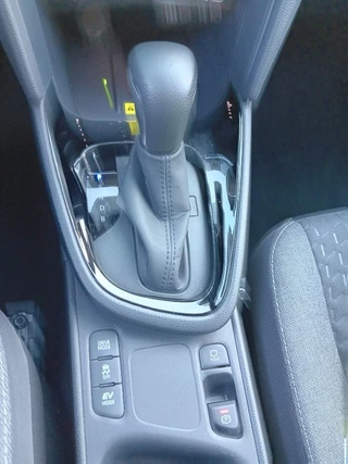 Toyota Yaris Cross Toyota Yaris Cross 1.5 Hybrid 130 Business Plus Groot Navi Stoel/Stuur verw. Apple Carplay Cruise/Clima - afbeelding nr 14