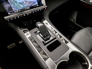 DS DS 7 DS DS 7 Crossback 1.6 PureTech Deluxe 225Pk Automaat (PANORAMADAK, APPLE CARPLAY, MEMORY SEATS, STOELVERWARMING, 360 CAMERA, FOCAL AUDIO, KEYLESS, ADAPTIVE CRUISE, GETINT GLAS, NIEUWSTAAT) - afbeelding nr 10