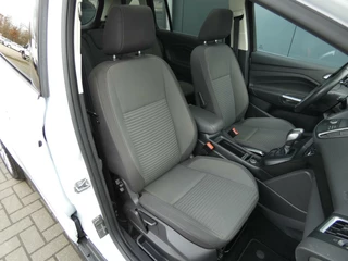 Ford Grand C-Max Ford Grand C-Max 1.5 Titanium | AUTOMAAT | CLIMA | 7-PERSOONS | WINTER PAKKET | 91000 KM!!! - afbeelding nr 30