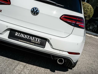 Volkswagen Golf Volkswagen Golf 2.0 TSI GTI Performance|PANO|ACC|19''|CAMERA - afbeelding nr 36