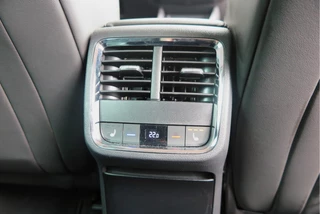 Škoda Octavia Škoda Octavia Combi 1.4 TSI iV 204PK PHEV Sportline Business ,Led-matrix koplampen, Carplay , Leer, Ergonimische stoelen, Stoelverwarming voor&achter,DAB+, stuurwiel verwarmd, schakelmogelijkheid aan stuurwiel, Carplay , etc. etc. - afbeelding nr 38