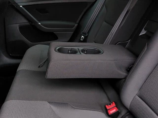 Volkswagen e-Golf e-Golf 136pk Automaat 5-Deurs | Warmtepomp | Navi | Apple Carplay+Android Auto | Clima | Adap. Cruise | Led Koplampen | Pdc V+A | Stoelverwarming | Privacy Glass | 17''lm | Trekhaak - afbeelding nr 28