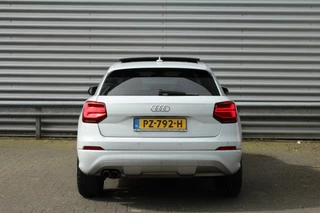 Audi Q2 Audi Q2 1.4 TFSI 150pk CoD Sport Automaat NL-Auto NAP Panoramadak Clima Cruise Navi PDC 17