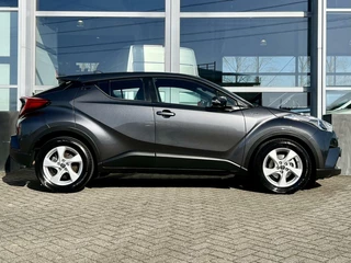 Toyota C-HR Toyota C-HR 1.8 Hybrid Active|ACC|KEYLESS|DAB|CAMERA|ECC - afbeelding nr 3