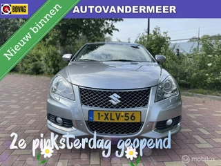 Suzuki Kizashi Suzuki Kizashi 2.4 Sport / Navigatie / Panoramadak / Luxe - afbeelding nr 3