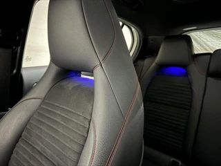 Mercedes-Benz GLA Mercedes GLA-klasse 180 AMG Night Edition Pano Sfeer NAP - afbeelding nr 41