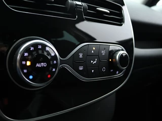Renault Clio Renault Clio Estate 0.9 TCe Limited | Navigatie | Cruise control | Airco - afbeelding nr 34