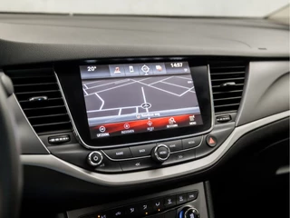 Opel Astra Opel Astra Sports Tourer 1.0 Sportline (APPLE CARPLAY, NAVIGATIE, GETINT GLAS, CHROOM PAKKET, XENON, SPORTSTOELEN, BLUETOOTH, CRUISE CONTROL, NIEUWSTAAT) - afbeelding nr 20
