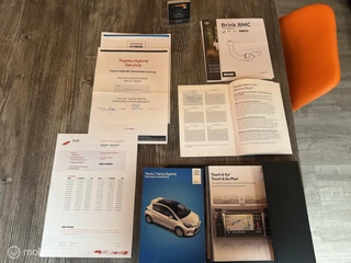 Toyota Yaris Toyota Yaris 1.5 Full Hybrid Navi|Keyless|Trekhaak - afbeelding nr 28