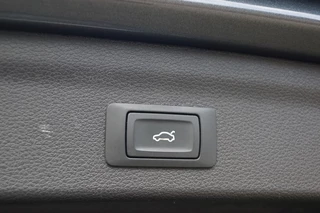 Audi Q3 Audi Q3 35 TFSI S-line Pano/Leer/Virtual/Camera/20 inch/Ambiente/LED - afbeelding nr 37