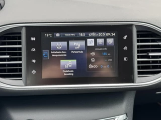 Peugeot 308 Peugeot 308 SW 1.2 PureTech Allure Leder/alcantara Led koplampen Camera Cruise Navigatie - afbeelding nr 29
