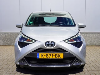 Toyota Aygo Toyota Aygo 1.0 VVT-i x-play Automaat | Navigatie | Cruise | NAP | Airco - afbeelding nr 5