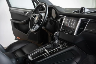 Porsche Macan Porsche Macan 3.6 Turbo|SportDesign|Keyless|CarPlay|BOSE|Carbon|Standkachel|Facelift|Dealer Onderhouden - afbeelding nr 21