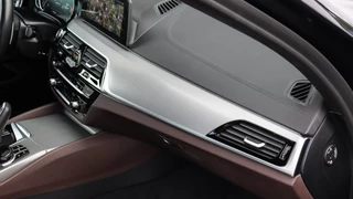 BMW 5 Serie | Massage | Bowers & Wilkins | Schuifdak | Head-up | M Onderstel Professional | Stoelventilatie - afbeelding nr 42