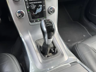 Volvo V70 Volvo V70 2.0 D4 Inscription Edition D4/ Leer/Navigatie/Airco-Ecc/Stoelverw/alu wielen - afbeelding nr 29