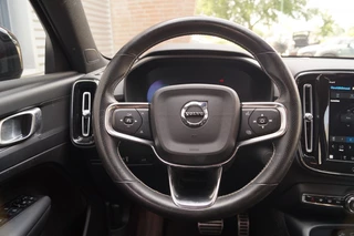 Volvo XC40 Volvo XC40 Recharge P8 AWD 78kWh 408pk R-Design -NAVI-ECC- - afbeelding nr 9