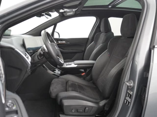 BMW 2 Serie BMW 2-serie Active Tourer 220i M-Sport HARMAN KARDON AUDIO| PANO |360 CAMERA | MEMORY SEAT - afbeelding nr 18