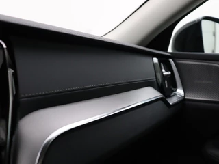 Volvo V60 Volvo V60 T6 PLUG-IN HYBRID ULTRA DARK SCHUIFDAK FULL-LED HEAD-UP DISPLAY - afbeelding nr 21