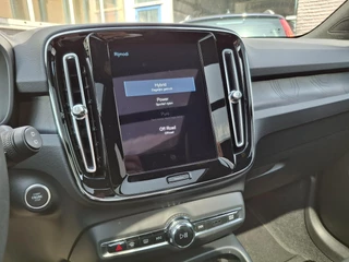 Volvo XC40 Volvo XC40 1.5 T5 Plug-in hybrid Ultimate Dark | Panoramadak | Harman/Kardon | Trekhaak | - afbeelding nr 20