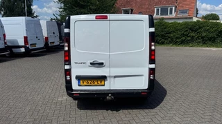 Renault Trafic Renault Trafic 1.6 DCI 89KW 121PK EURO 6 AIRCO/ CRUISE CONTROL/ NAVIGATIE/ TREKHAAK/ 100% DEALERONDERHOUDEN - afbeelding nr 11