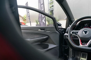Volkswagen Golf Volkswagen Golf 2.0 TSI GTI Clubsport Pano HK DSG LED HUD - afbeelding nr 23