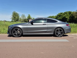 Mercedes-Benz C-Klasse Mercedes-Benz C-Klasse Coupé 180 Premium *AMG pakket* Mat grijs | NL auto! - afbeelding nr 6