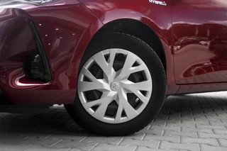 Toyota Yaris Toyota Yaris 1.5 Hybide | Navigatie | All Season | Camera (31946km!) - afbeelding nr 6