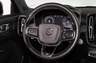 Volvo XC40 Volvo XC40 2.0 T5 AWD R-Design | 247PK | PANO | H&K | Leder | Memory - afbeelding nr 20
